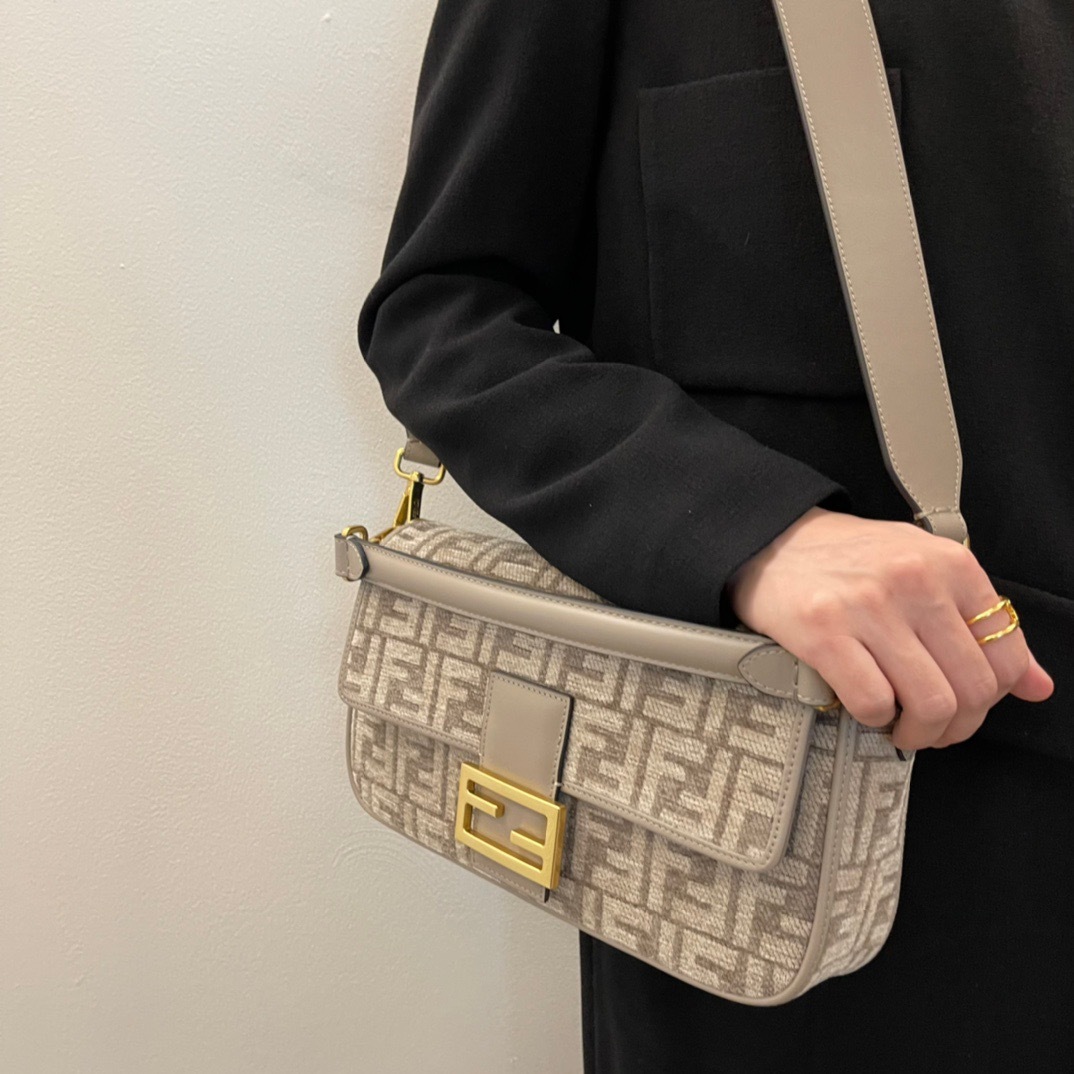 0F768E68-1FAF-469D-988D-0D440B2D6CF2