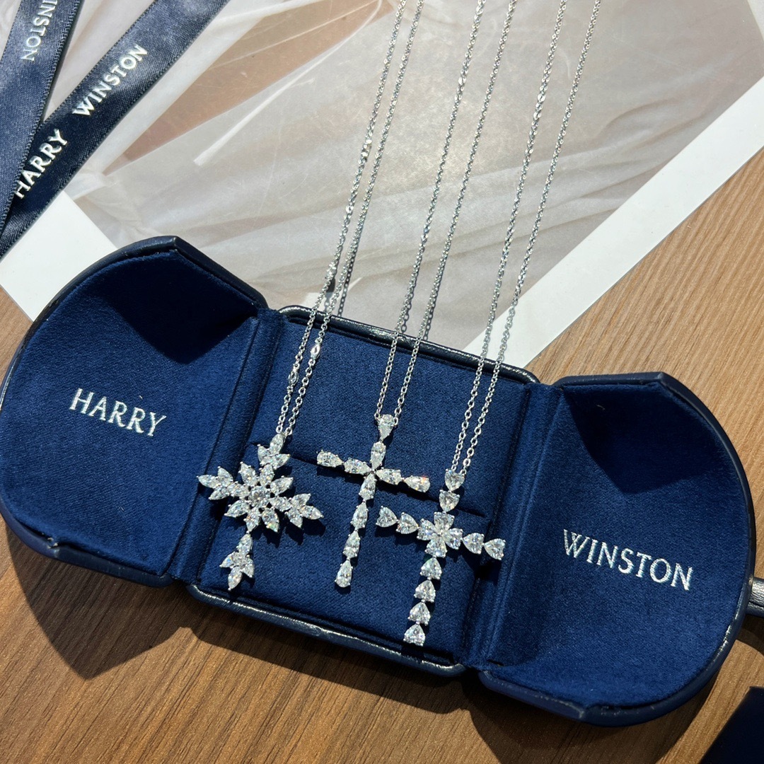 1B044B41-0DC1-445B-89A2-8BC358A3FA13