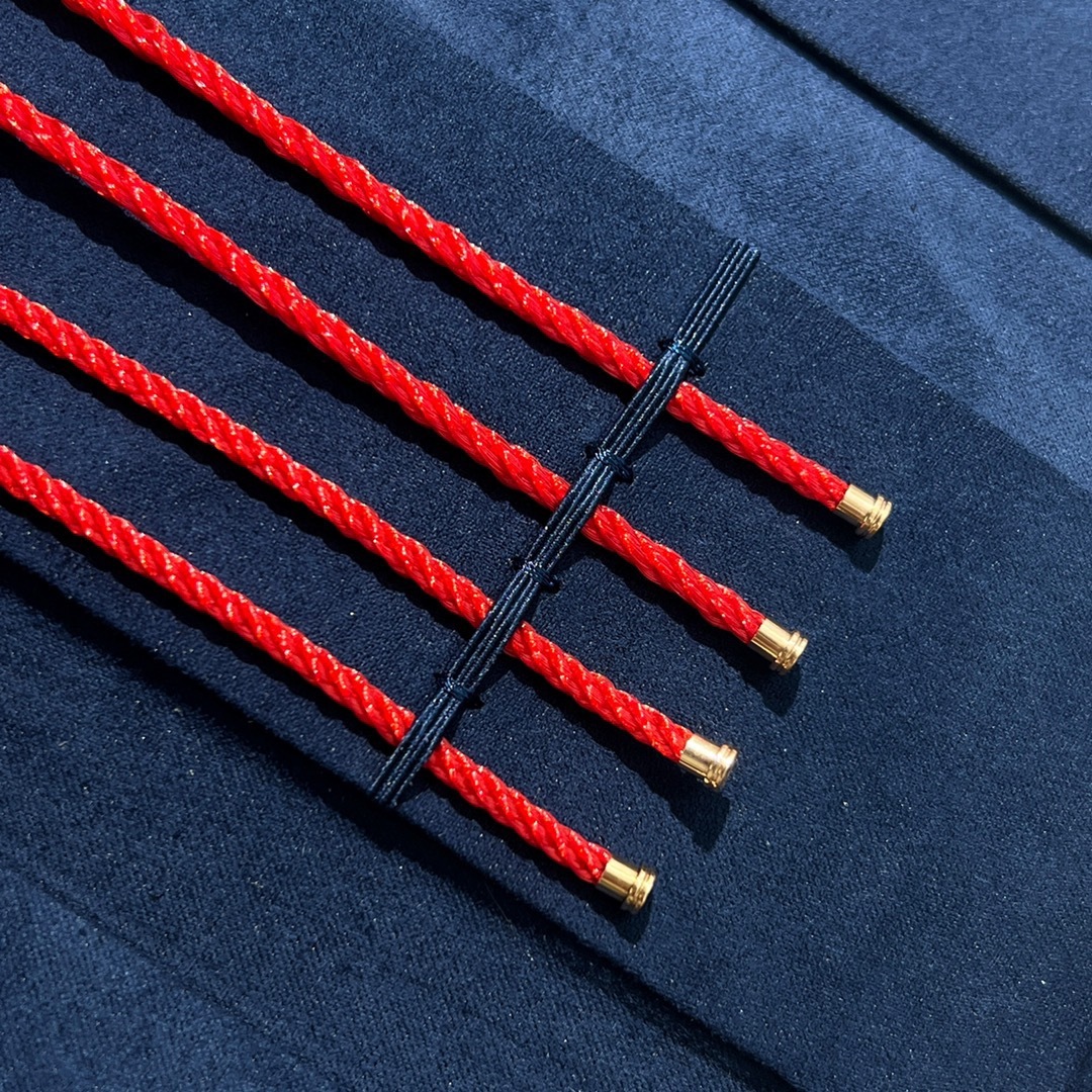 1FD25549-30E5-40BD-BCD9-BE61EB9FE8C1