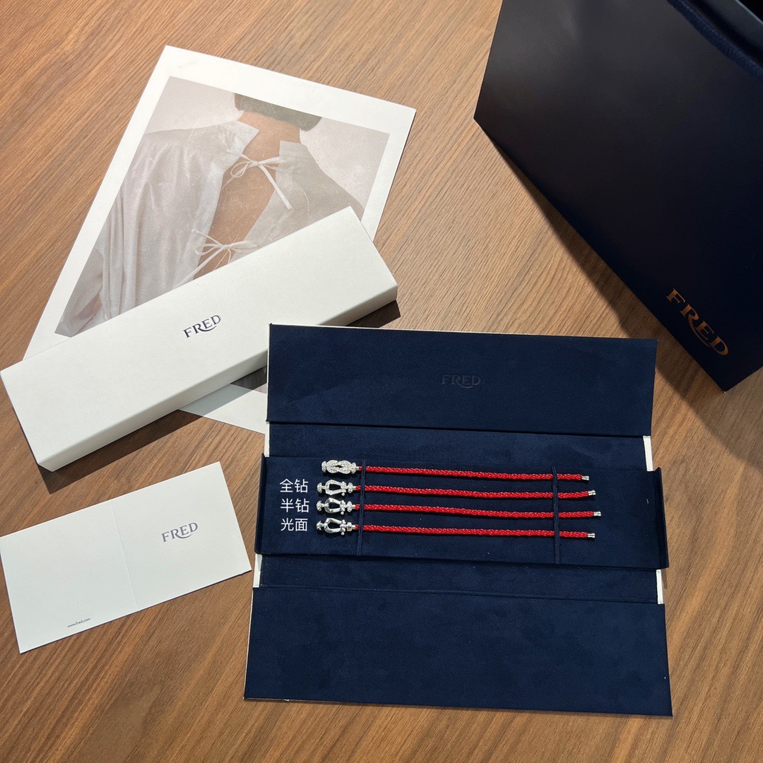 E48E06CB-F30D-4D49-B400-3DB0B5B6B6AC