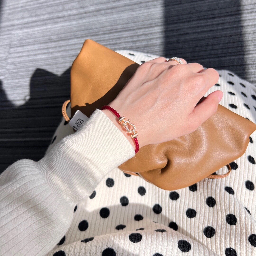 057609CD-FC36-47A5-AEC4-6819C2175D84