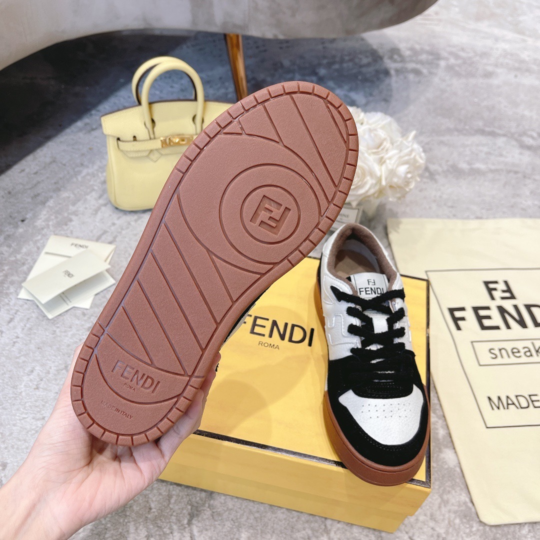 B444566D-D38D-485F-9A6A-E8C529AEECC6