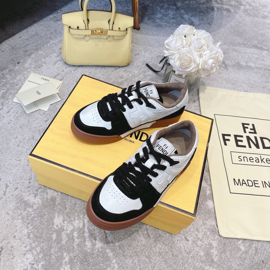 7237C5CE-5A08-445D-BBF3-2763E5254554