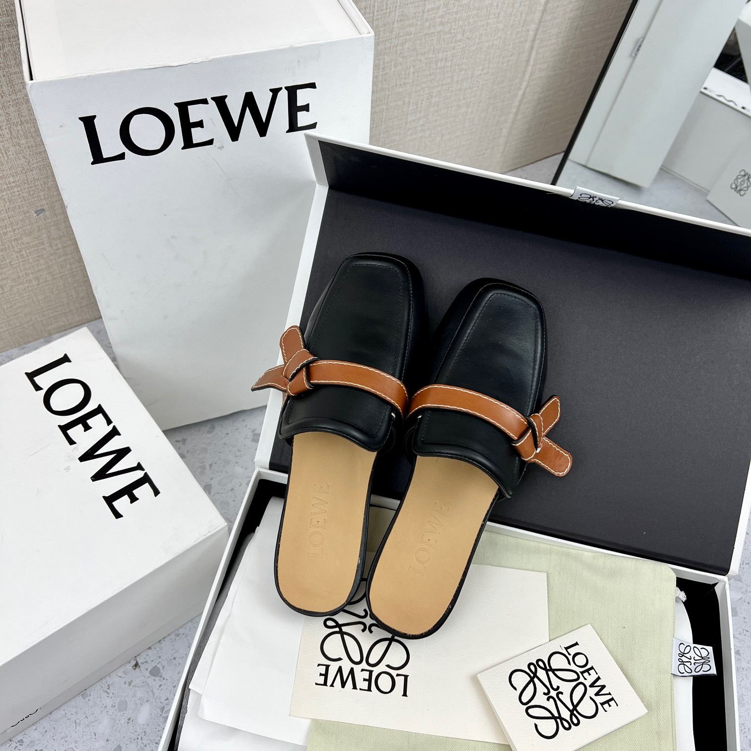 4D63C2FC-4828-4CEC-A713-049F98F1A05B