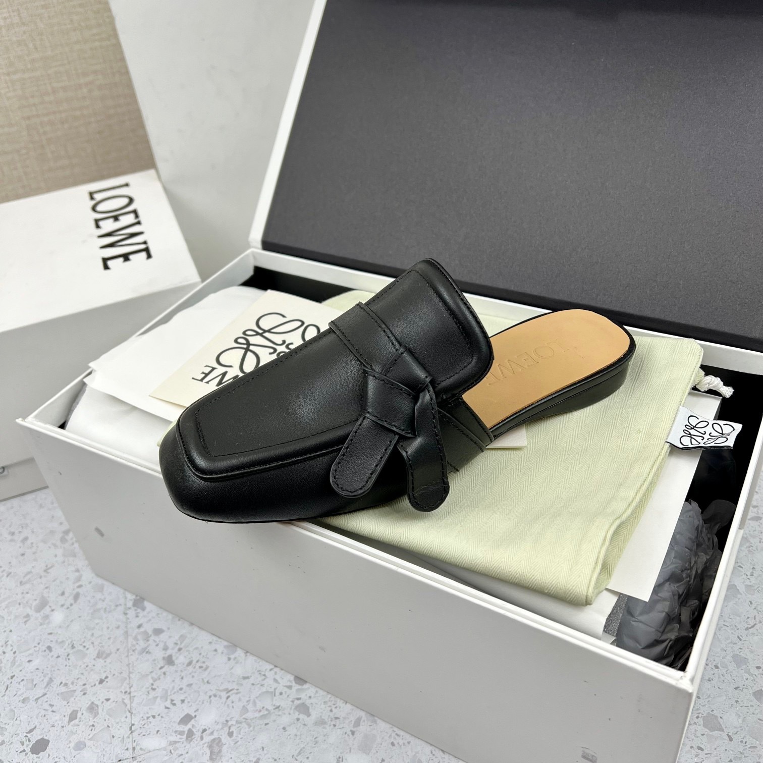 C0E0577B-3761-4512-AD25-9EFBFF7D9C84