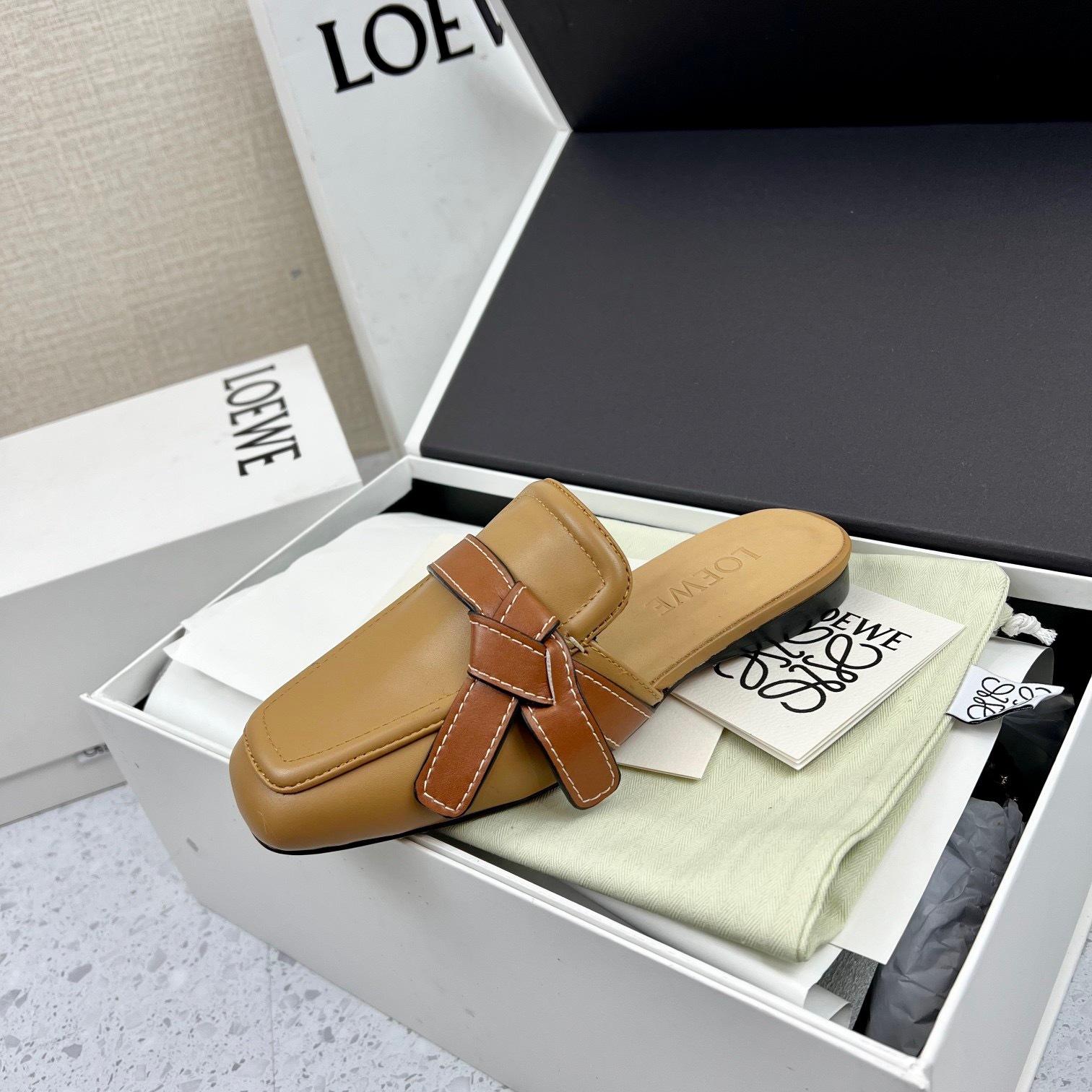 70934B24-F9C1-4A8F-A365-534AE120819C