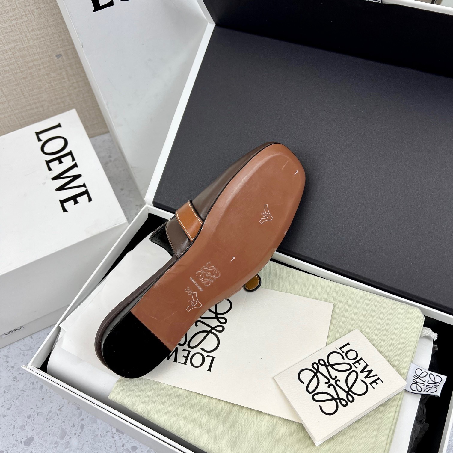 1FF07578-02E9-4E09-A165-EF591C342A69