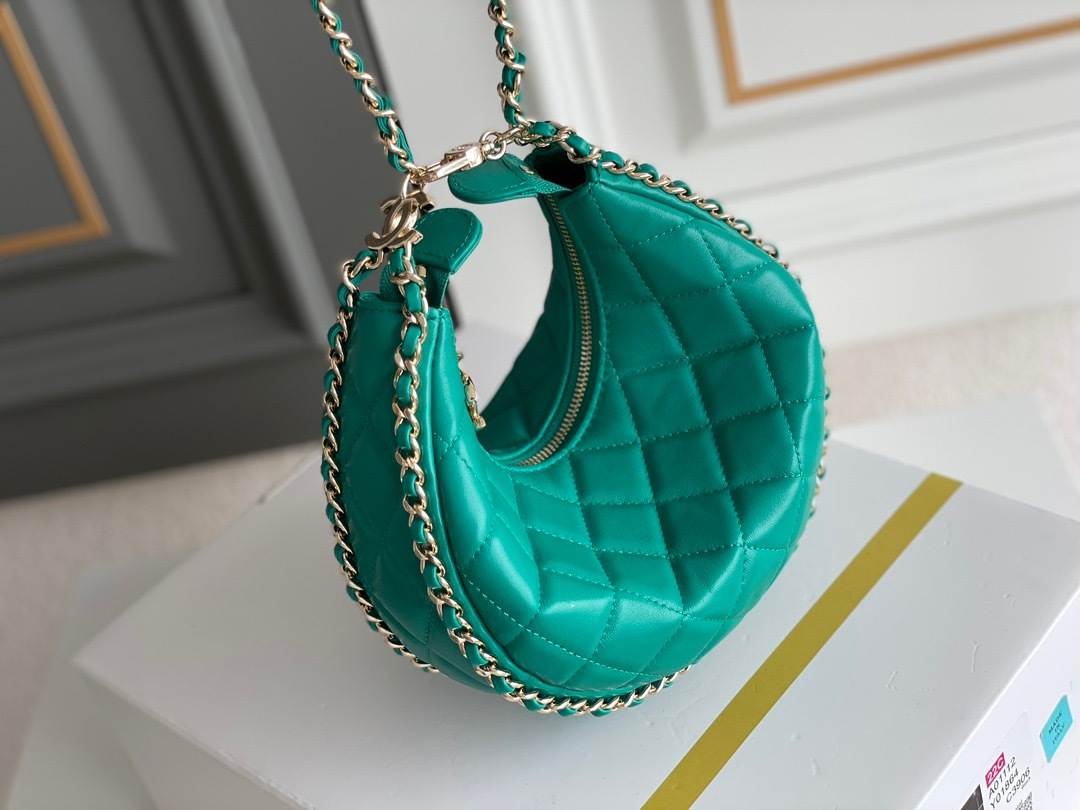 4B86ECF1-AC11-4B96-BB0B-E61099E81FEA