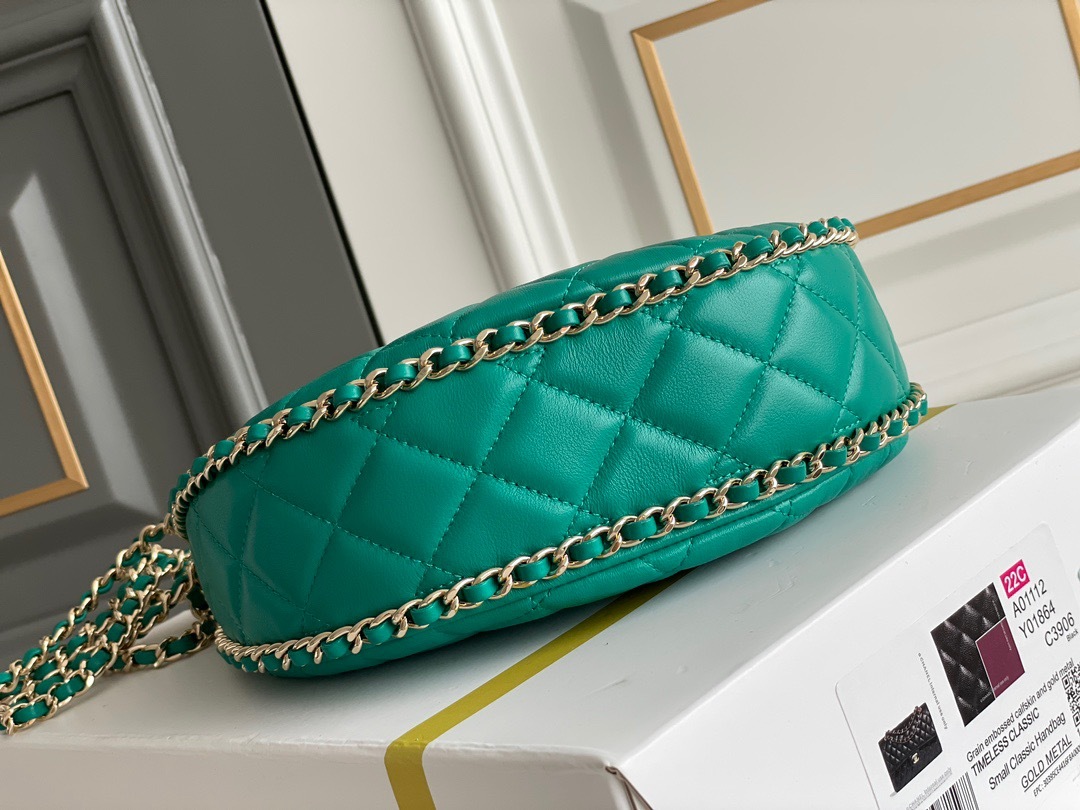 7F57A15E-7236-4093-8C7D-E6AF023C6052