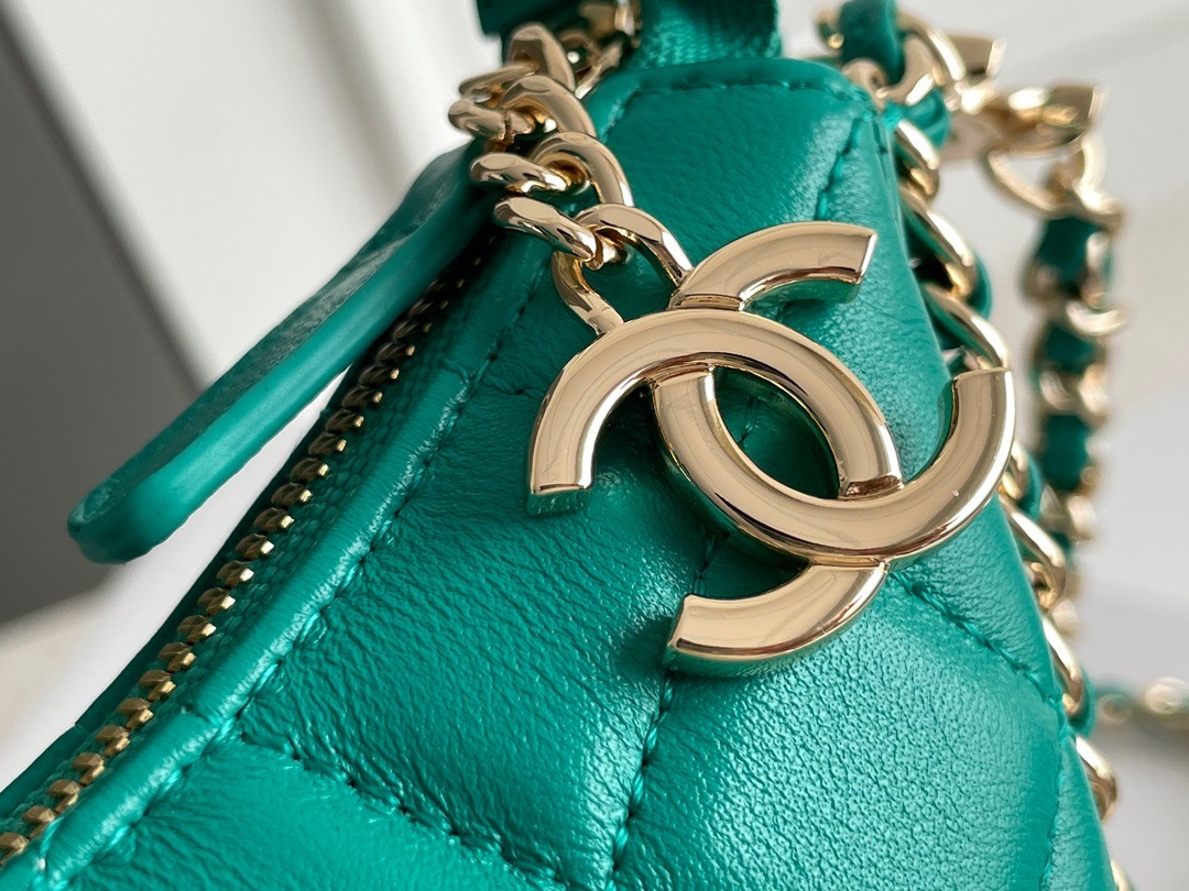 8184186F-7F71-4474-BF04-552CD9BCFACE