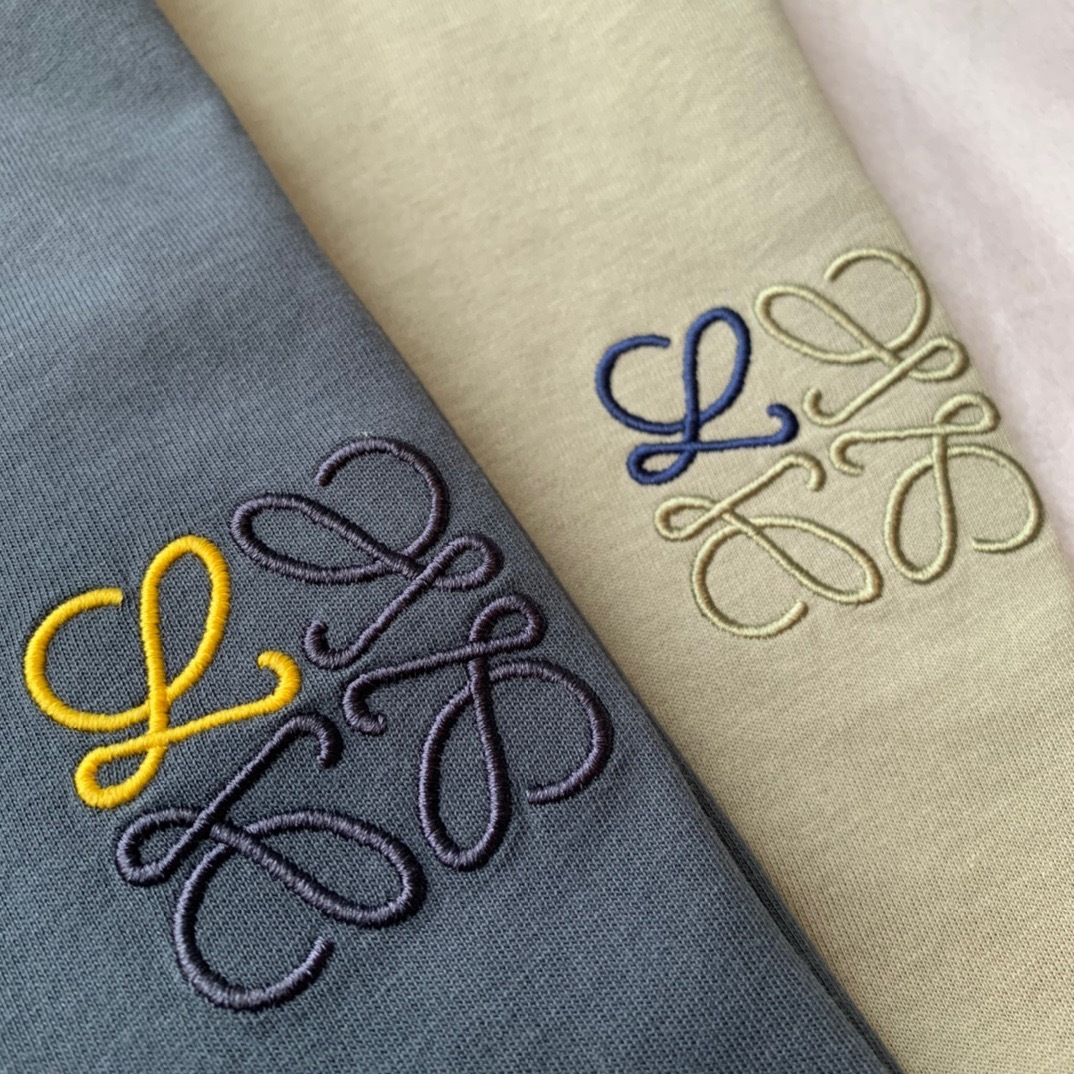 01BB13CD-CFC1-4D32-94F8-80CE639A6A31