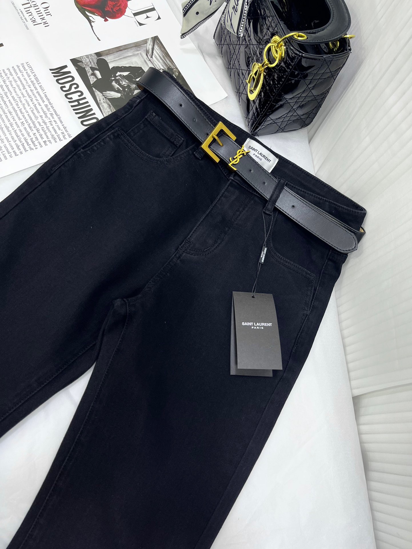 C97753FD-7405-4CD2-9544-79A4754DACB4