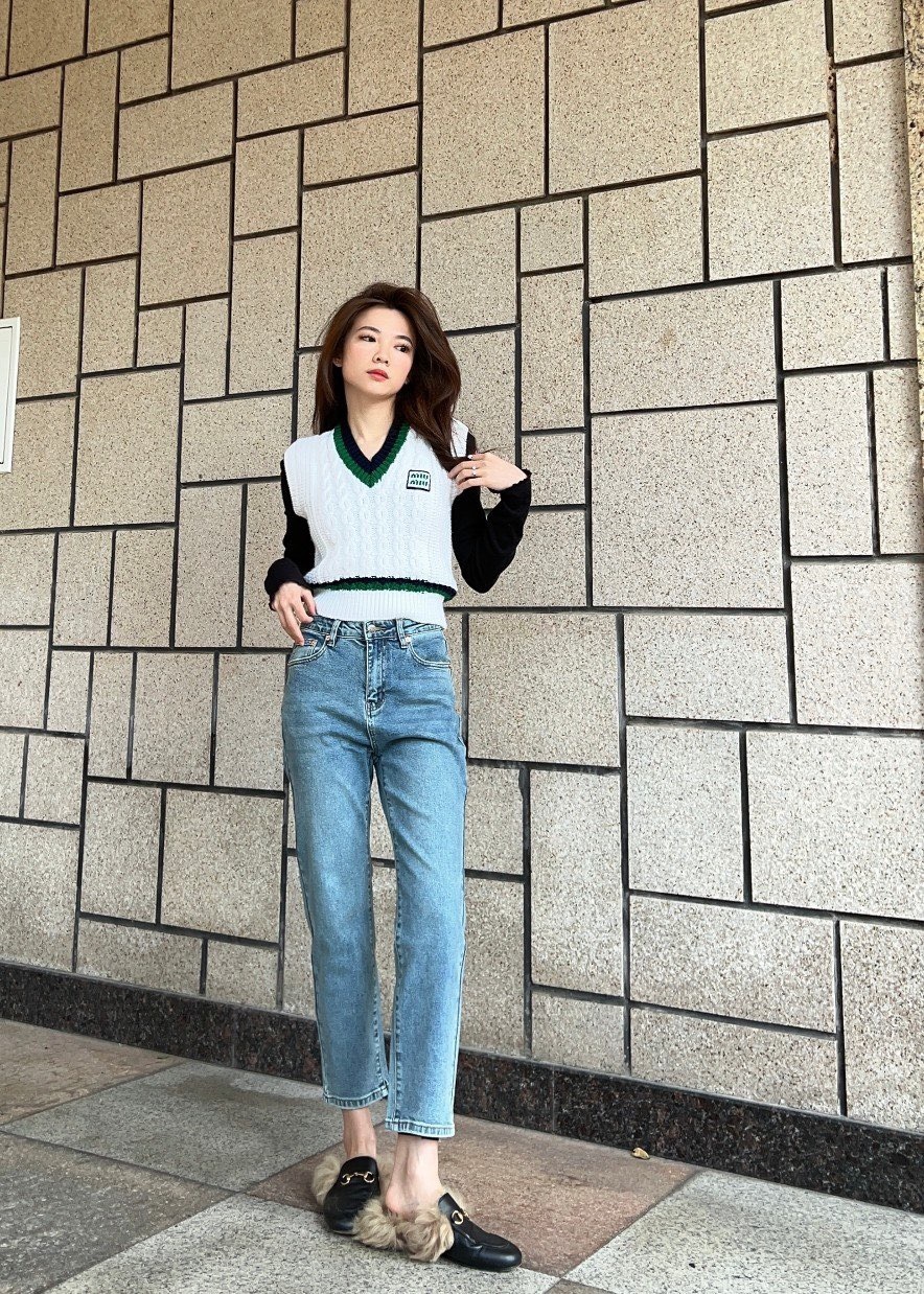 7E9DE717-12DF-4CE6-8C13-DB00C3525024