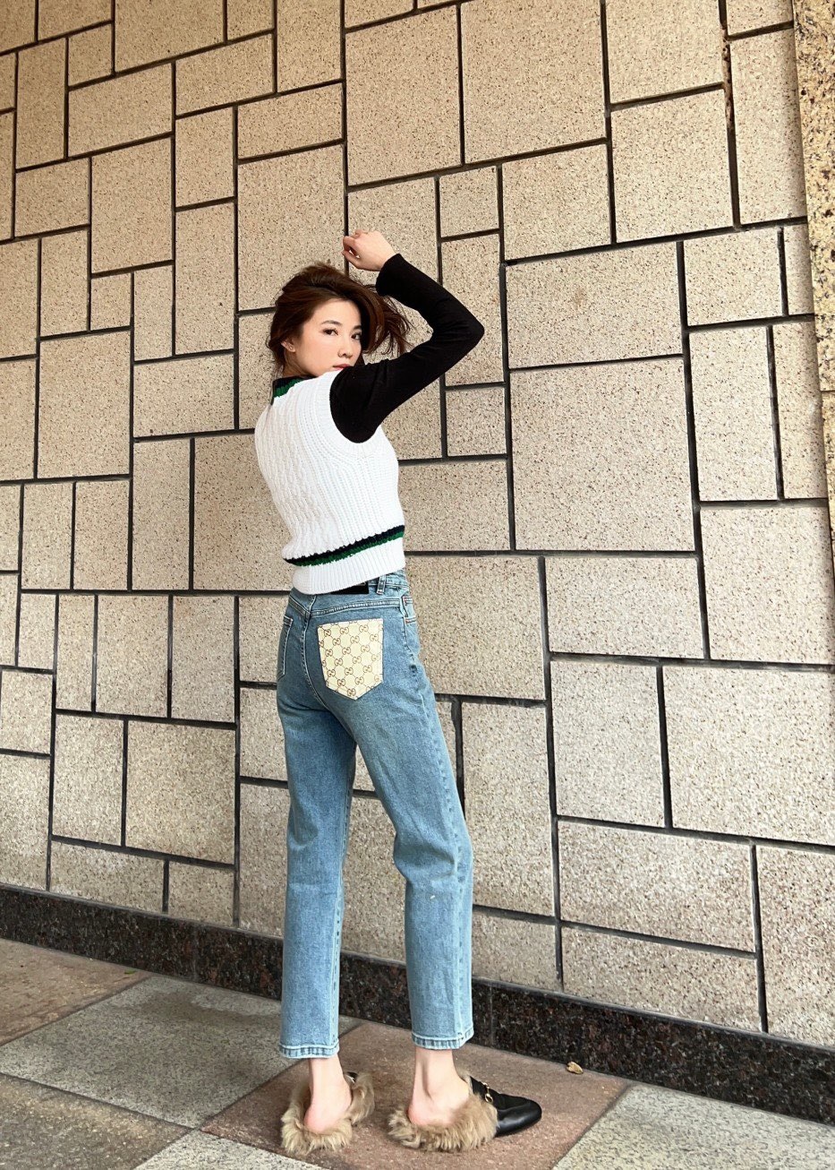 4CA2ECAD-808C-4ADC-A688-E637F260725B