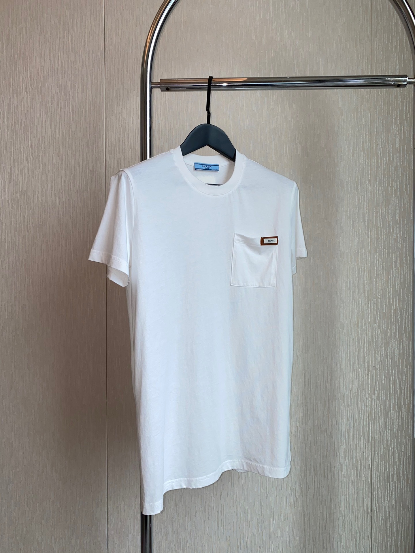 80D295C8-8FF0-4C7A-BB9E-3A50820E7E61