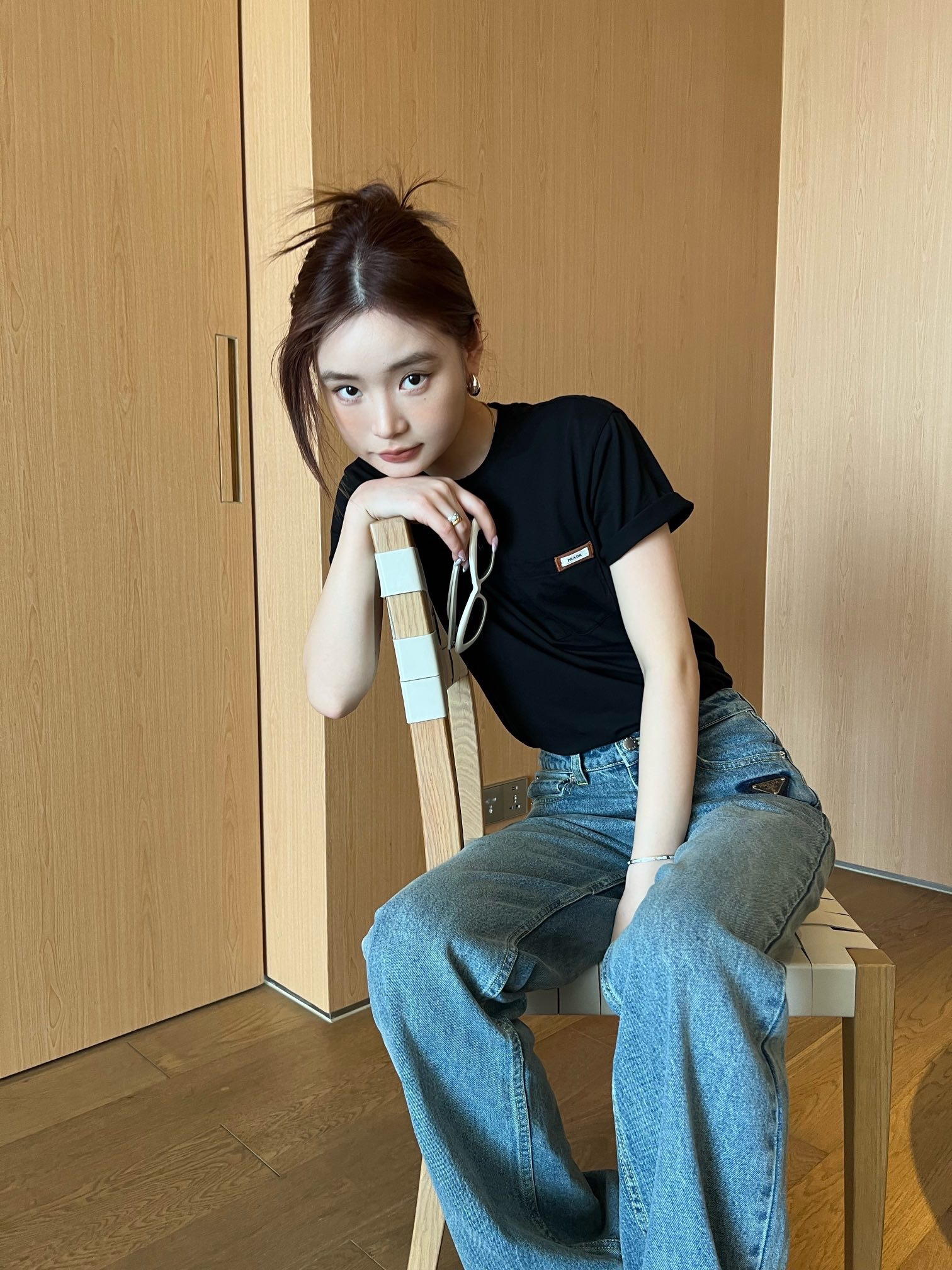 68CA8B57-F489-484A-8537-E2BD1F229992