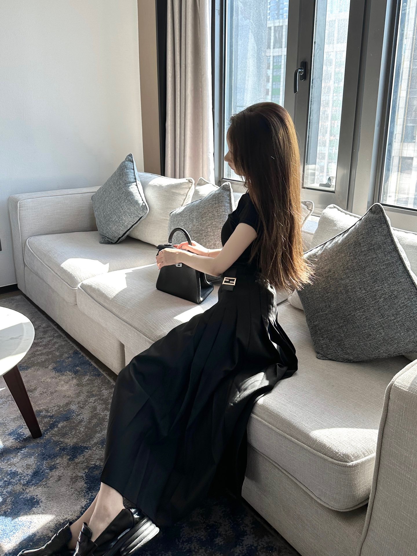 AFDD4492-5DC5-4AEE-AAAD-AA1B564AD28D