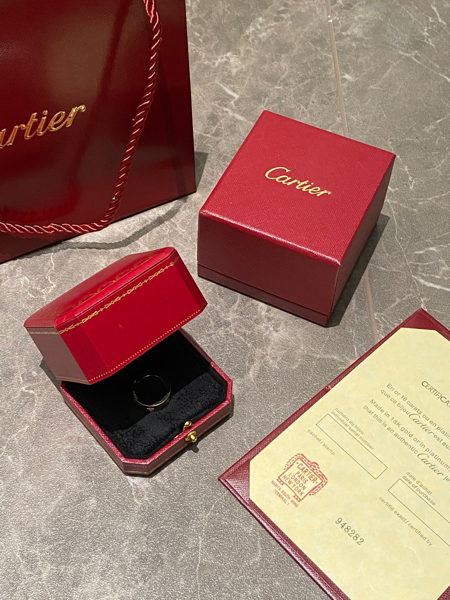 66408BC8-5A4A-4A59-AC42-AA13C7A6D642