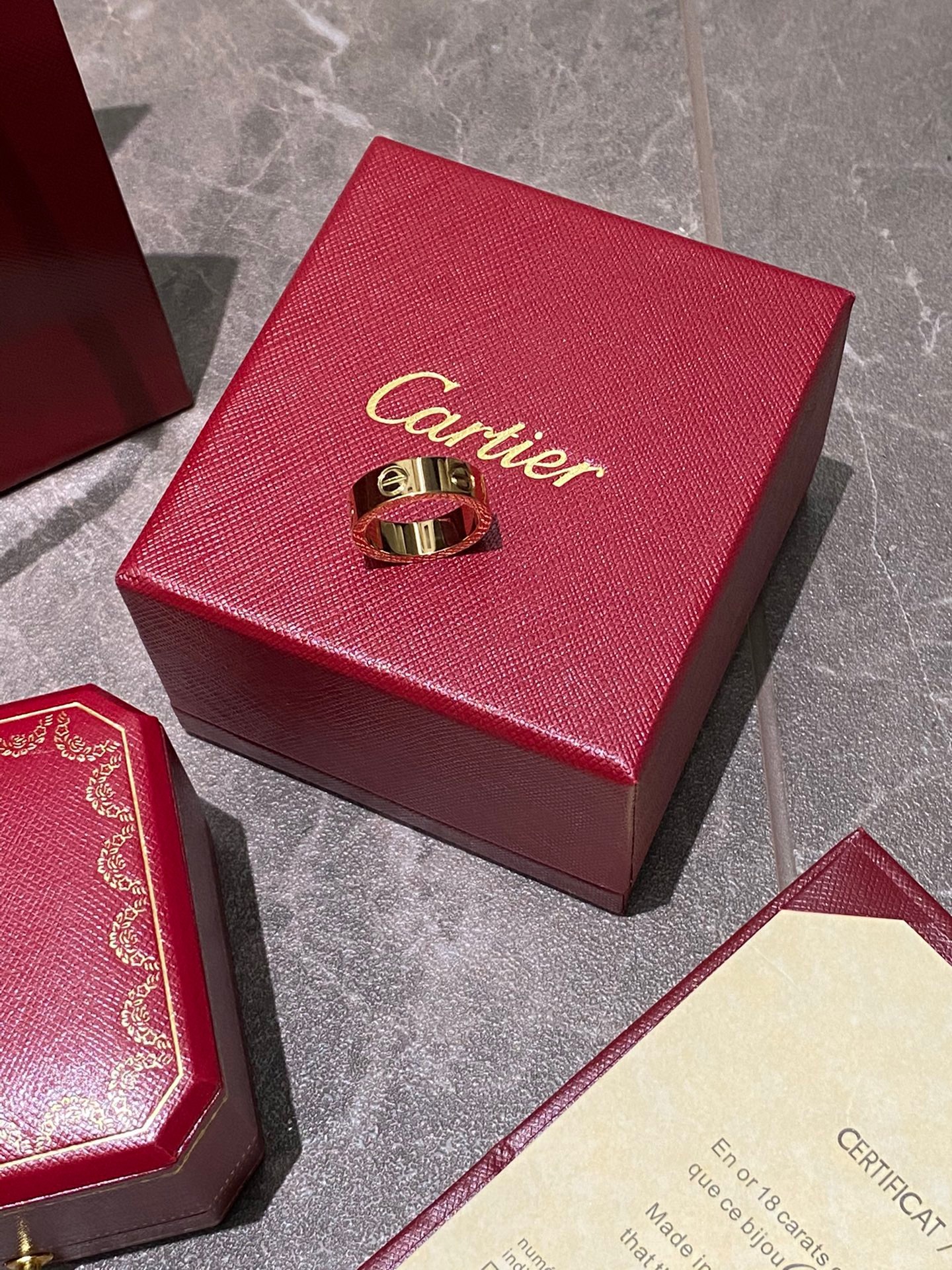 4DF75F8D-70DE-49F7-9EB5-617A0D410C60