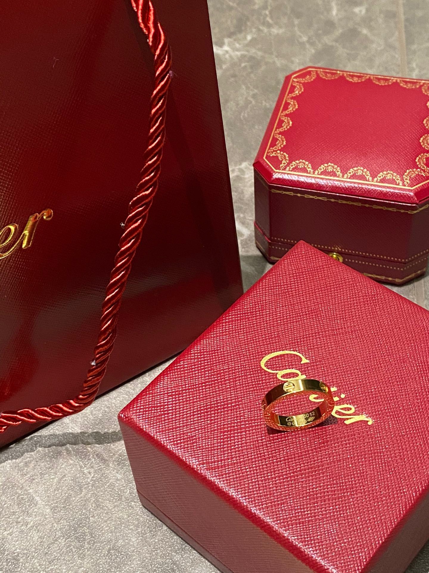 3E0B3193-22BC-4FAC-AC09-DA42B13CA770