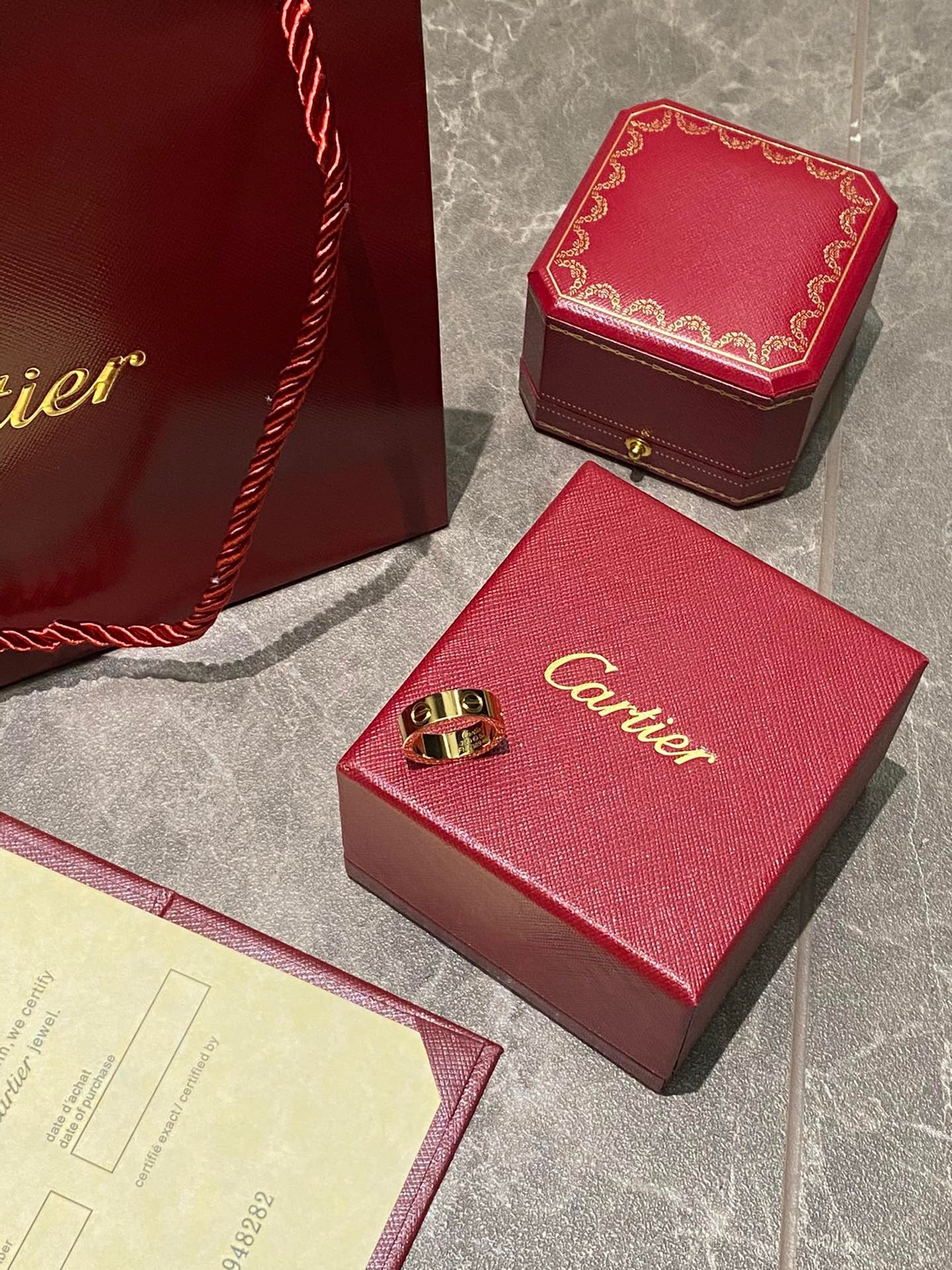 651F6E1E-137D-4BFD-9503-8087F44FDB77