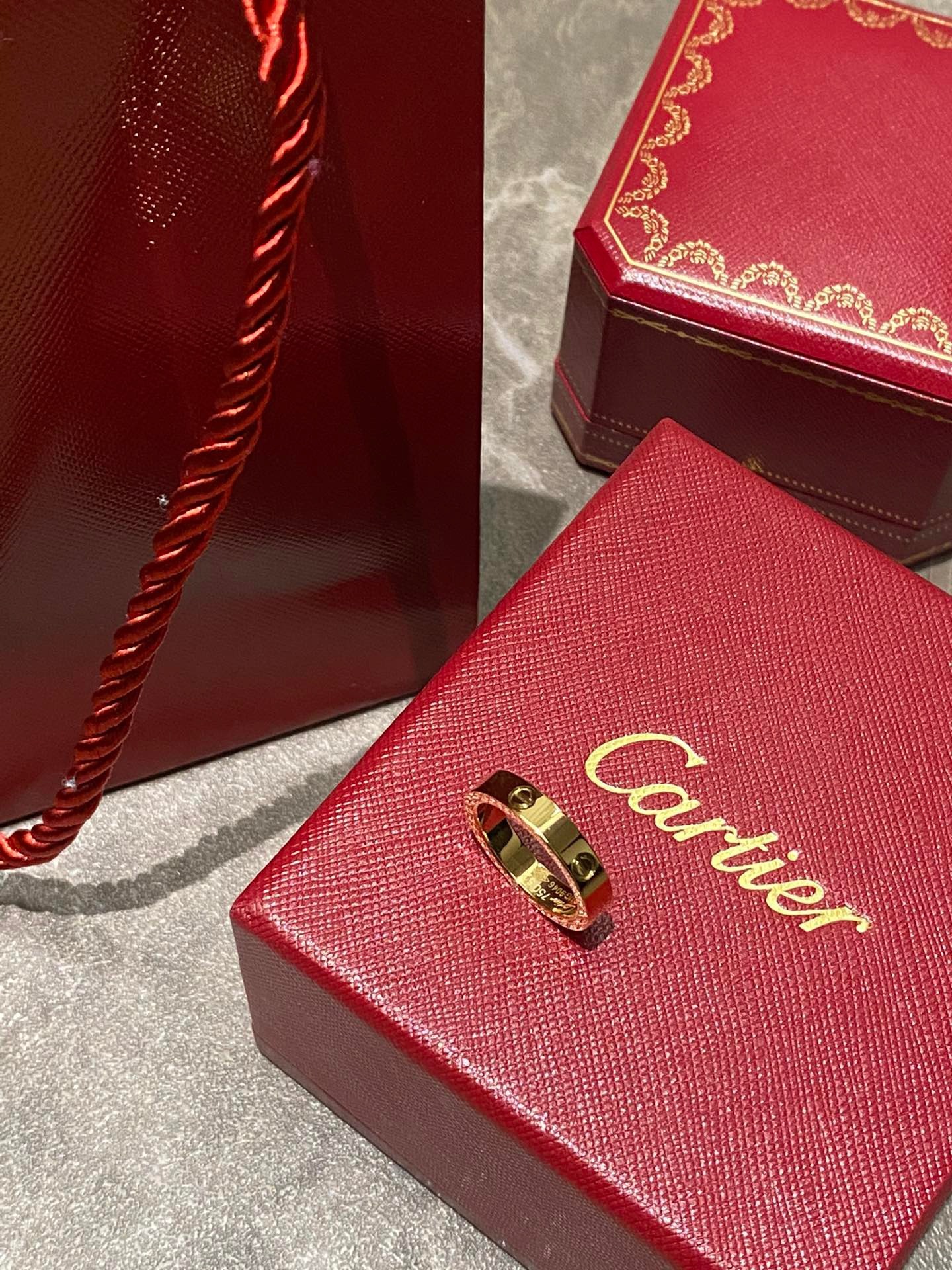 03213599-769F-45A5-B5A4-C4C74238F11F