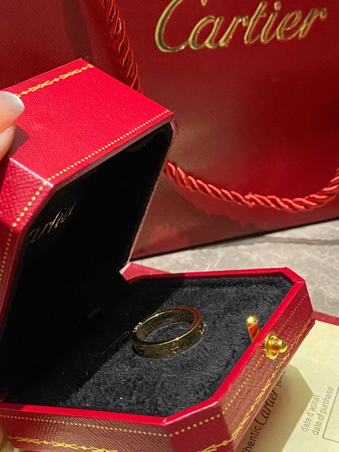 4B59570D-BBD0-44B7-AD11-5C7C8385F587