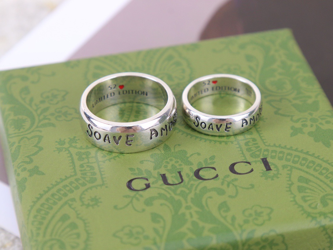 4CF9B39E-6F3E-484E-91DB-69737A73AB48