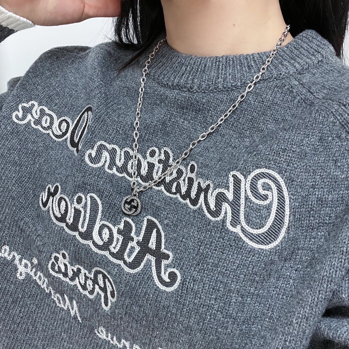 9CFC0405-0A52-4947-85E7-2AC701D57A86