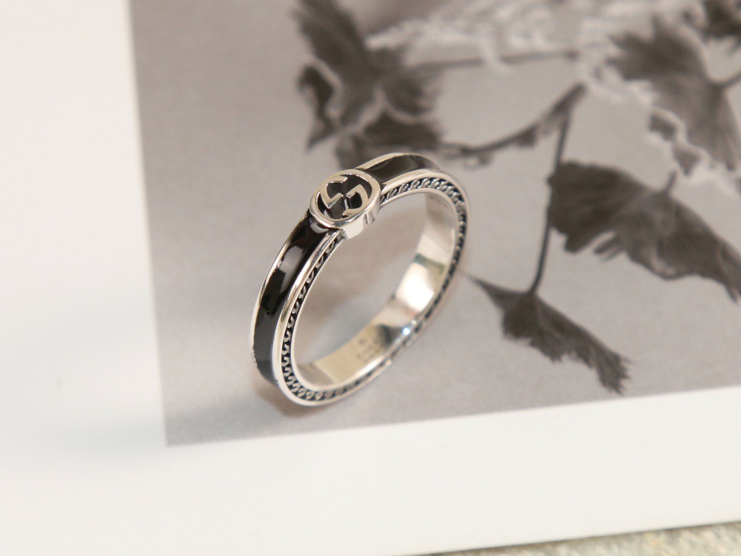 DCF80D3E-5F10-4A15-A1A2-66A9AEABBA09