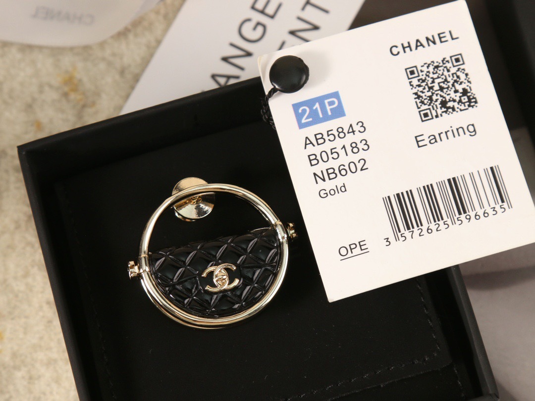 85092ADD-98A3-4B52-9573-860D1FF81392