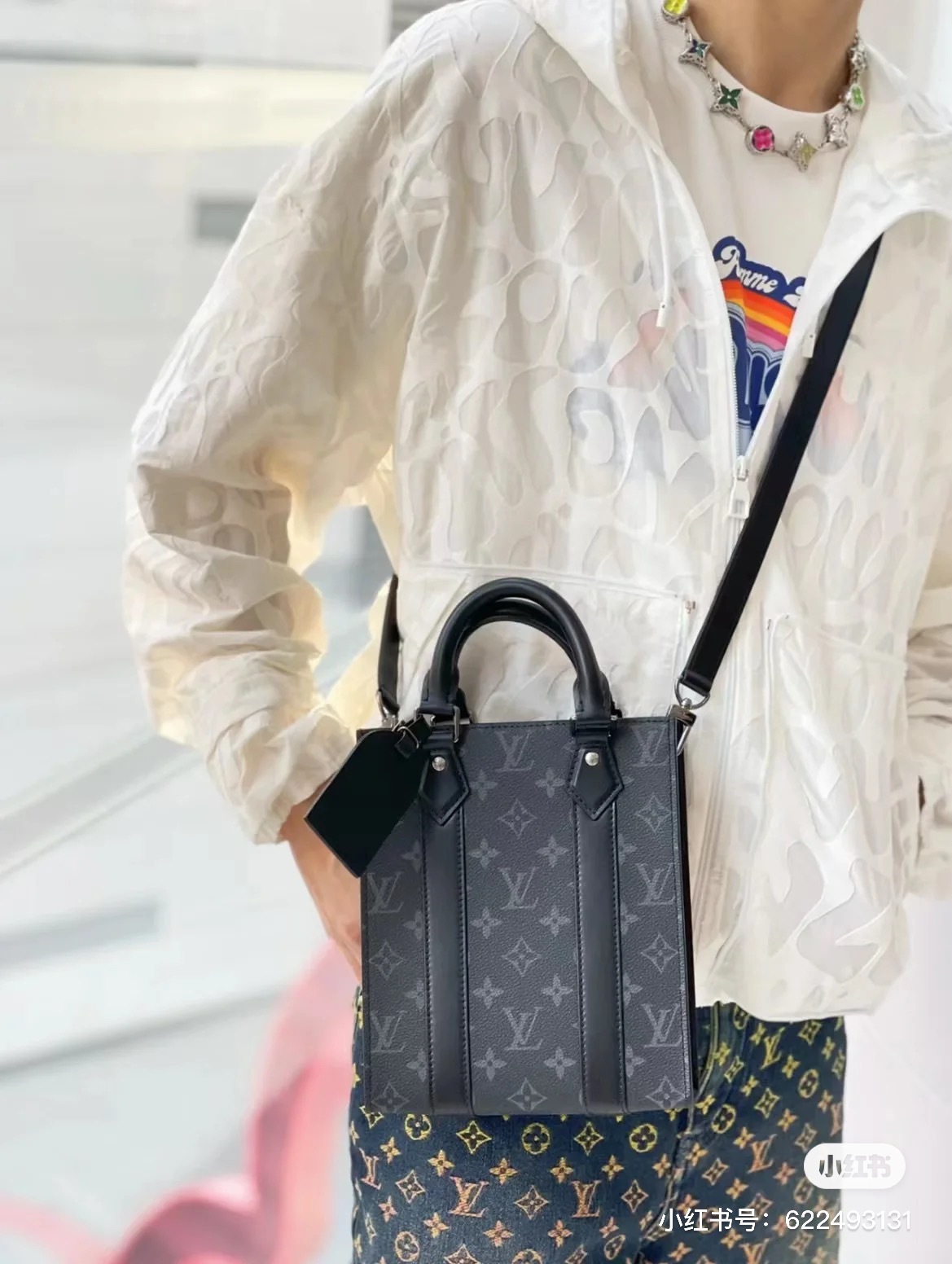 CFCD4AF7-8917-4C44-9601-39926787898D