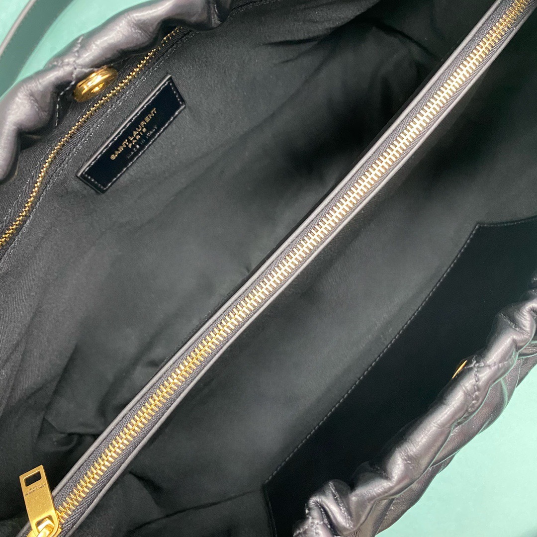 9FDA02DE-7B50-4F21-A25A-0FB2EABA365B