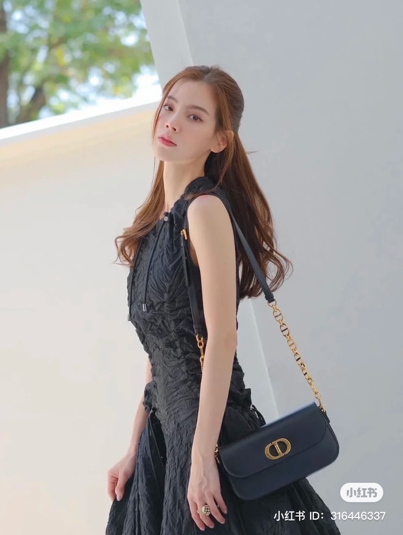 2654197B-335A-49CE-8BF3-B6F845442C24