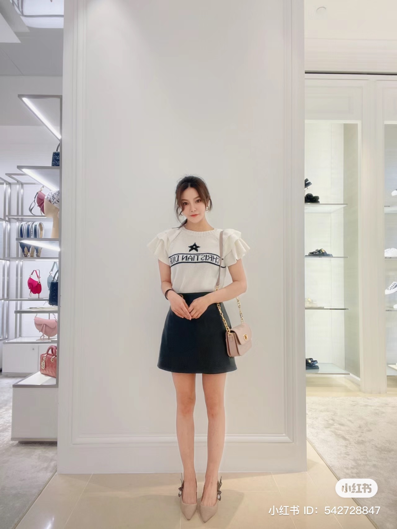 E378B3C1-53A7-48FB-AA14-8EB51170BC35