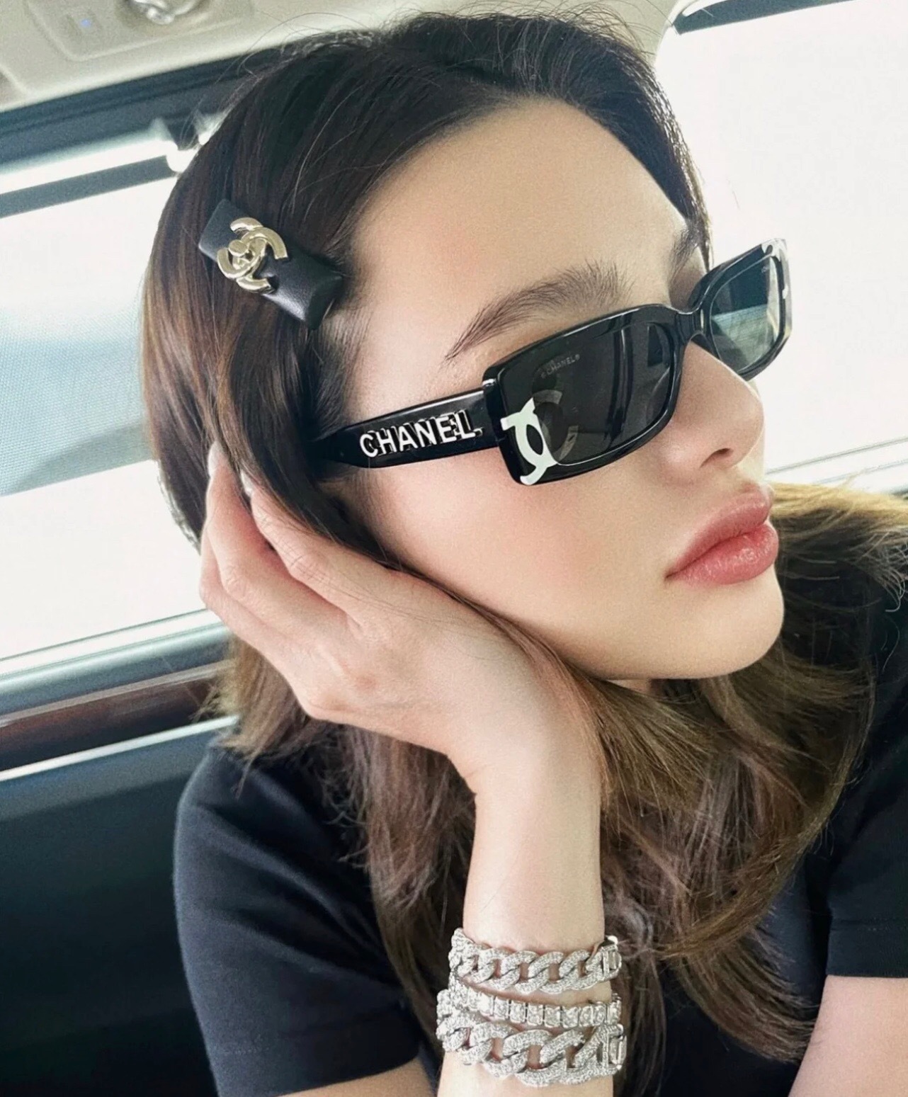 CBA3C784-39F7-4F0A-9237-95FAB22819EC