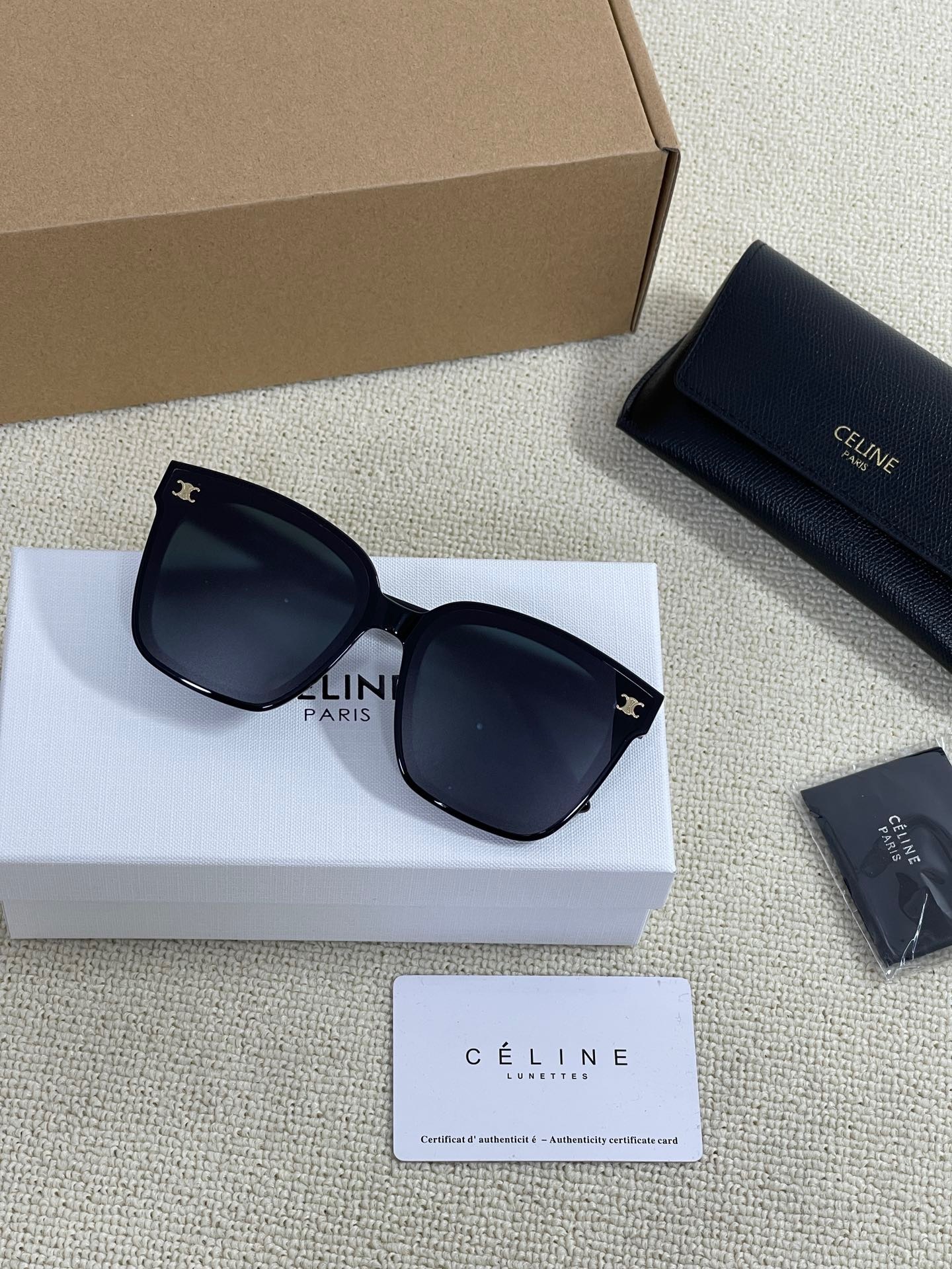 C48BABFA-63DB-43E0-BED1-65D15765871D