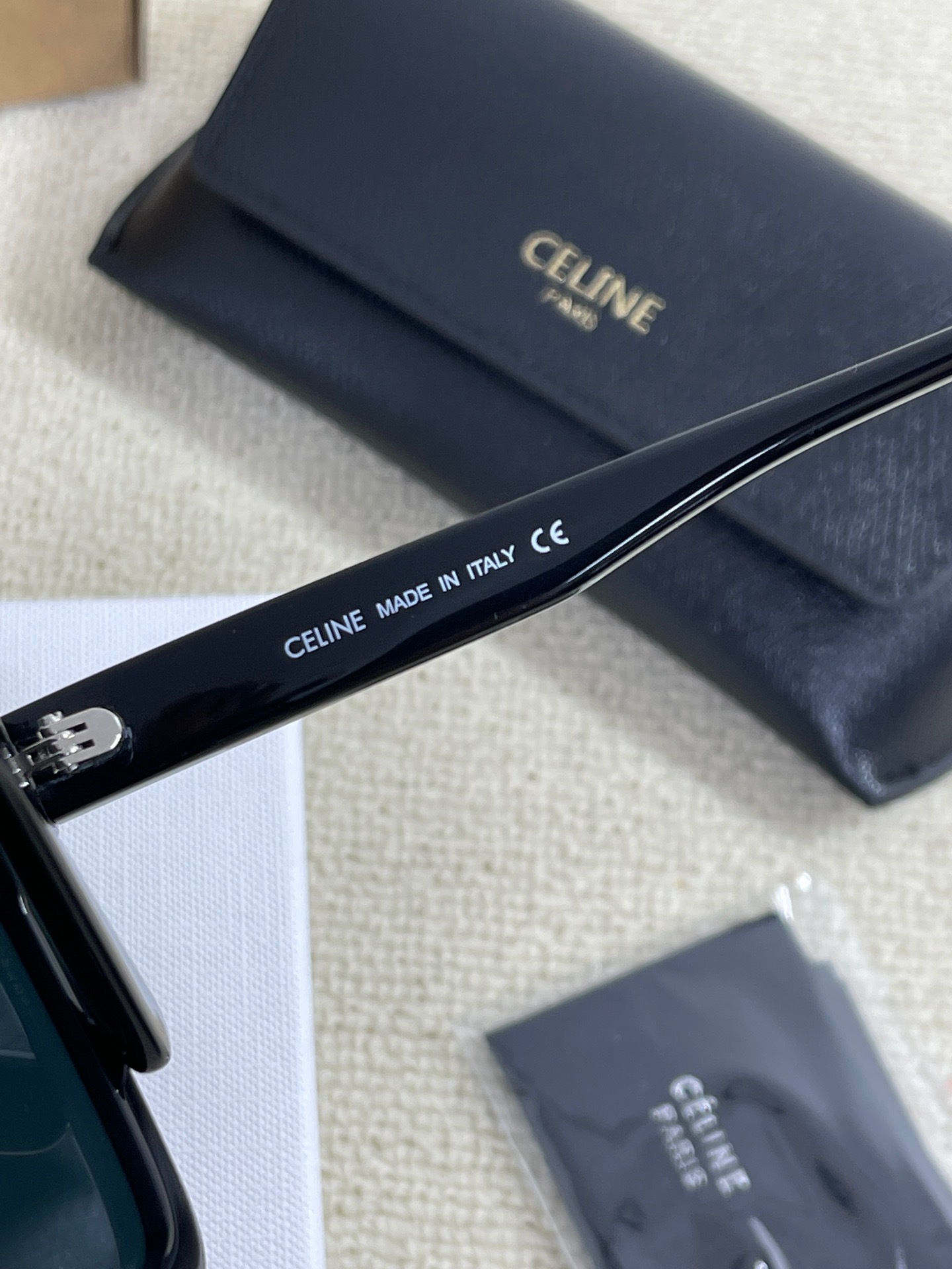 20C787B6-410C-44D1-ABEF-BA93A842DD8D