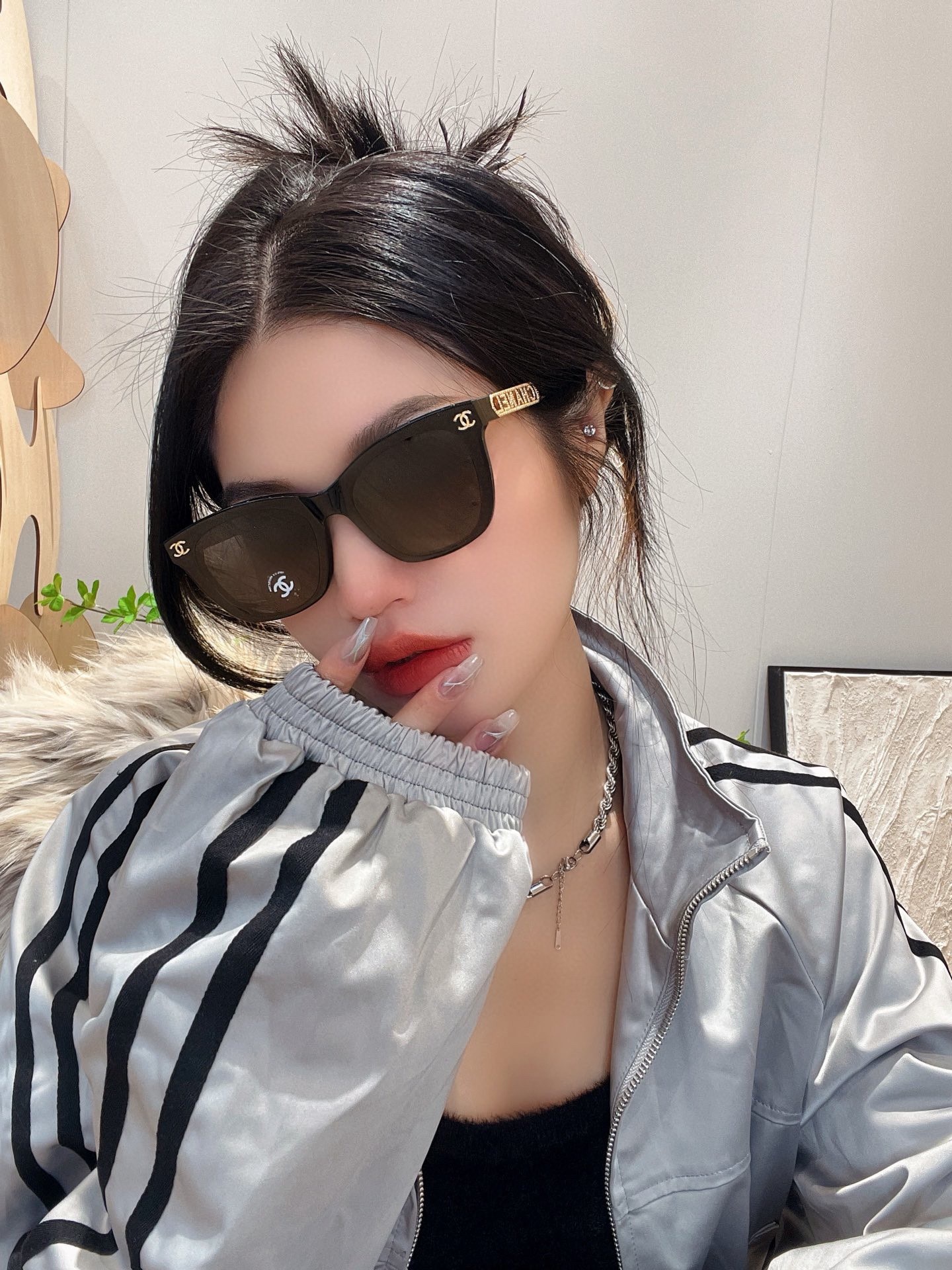 0F4C09C0-B3B1-44ED-A732-4D8483CBF0A8