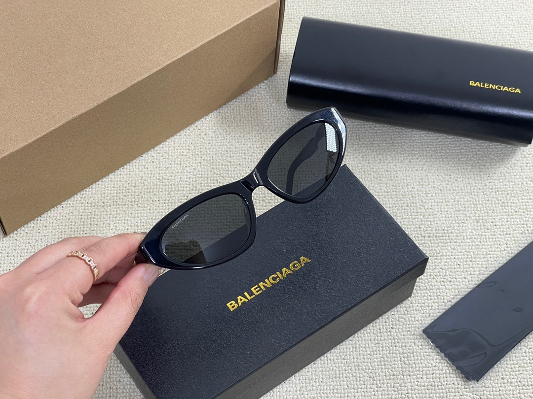 790059ED-69BE-4F25-8DF8-2178D4FD7014