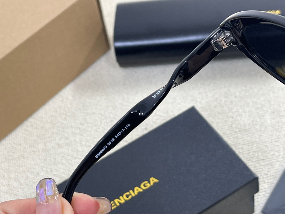 1F175122-31A6-4E52-A79E-1CEE9A98D3F5