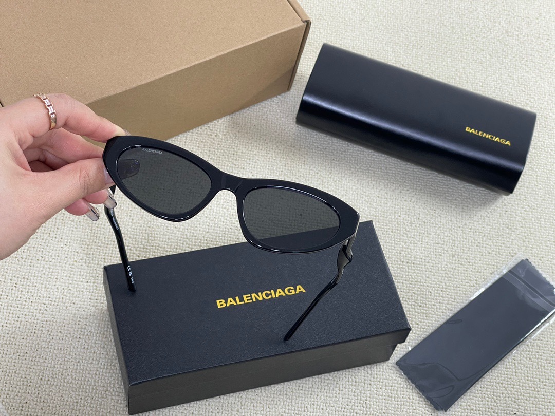 C9A63381-81EB-4D2D-8C32-57776F71CCAF