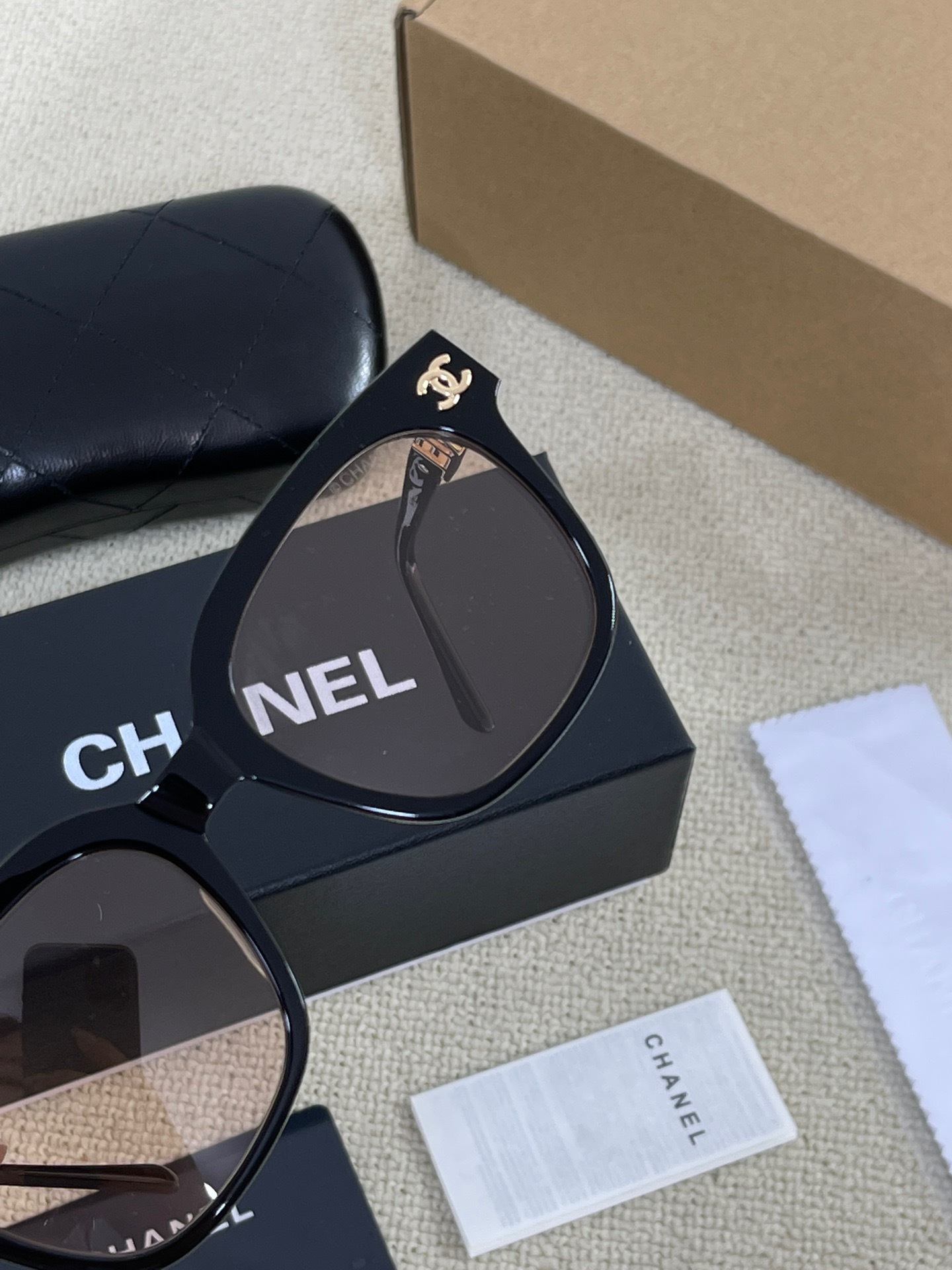 3264B97E-5BBA-4A97-BAFD-B5394F2F47A1