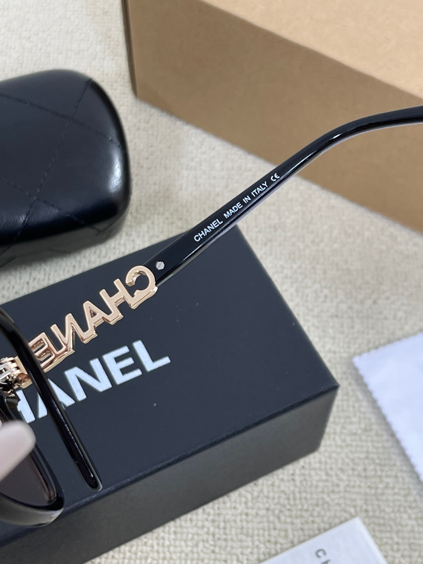 07509047-98F2-4F36-9794-2FA5A86CA823