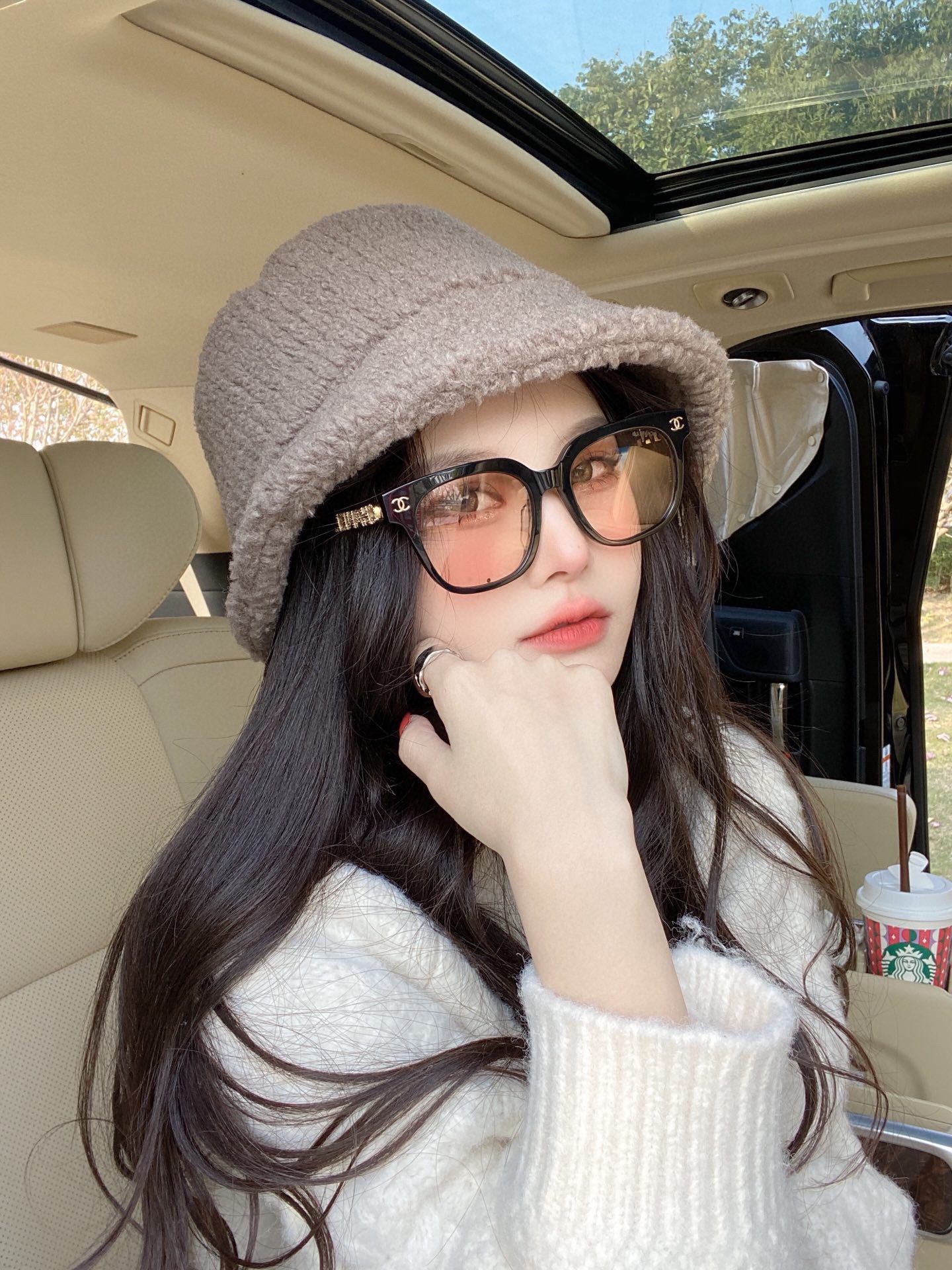 0D68F12A-830B-4DE1-9EC6-85F4DAF3EB9A