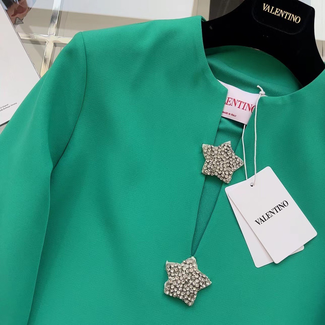 7959382E-E517-4266-83B9-F9B1A64D8FF9