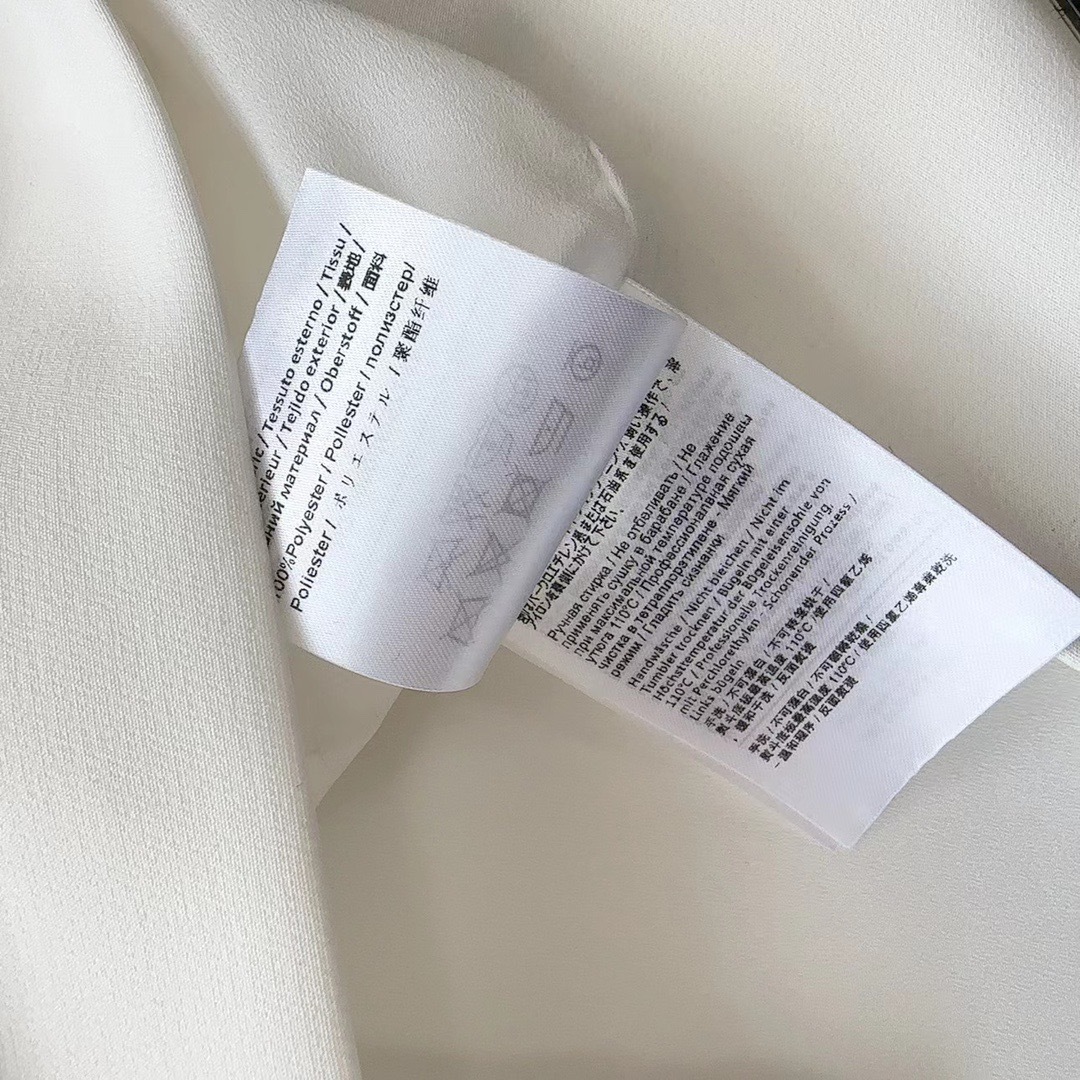 463D2835-64C0-426A-8AC9-CC361DD2846F