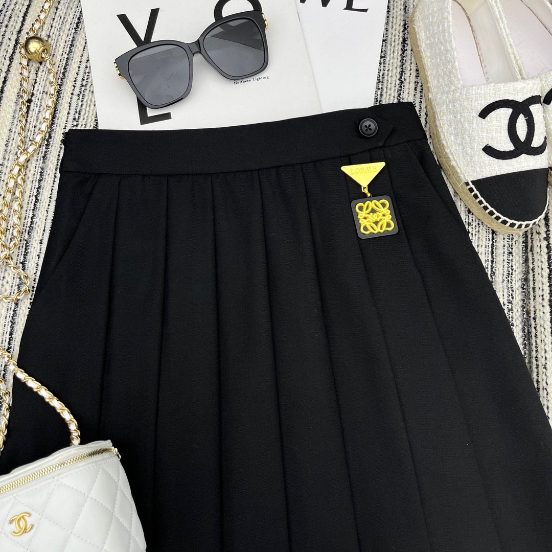 82E6E416-AFD6-4E24-A313-799D11235C76