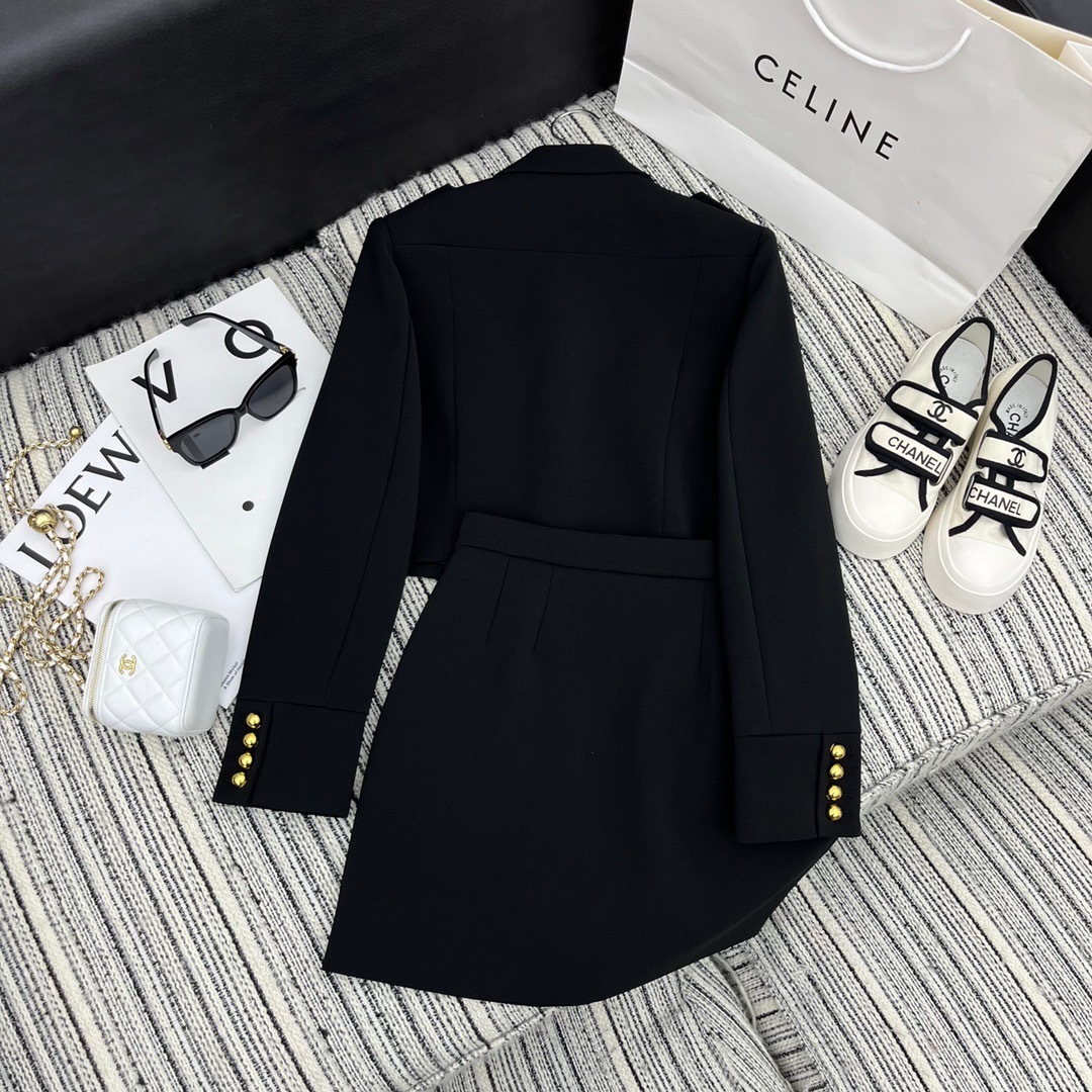 1607063D-8CE7-40D1-8BBD-70CC8D4C7AC7