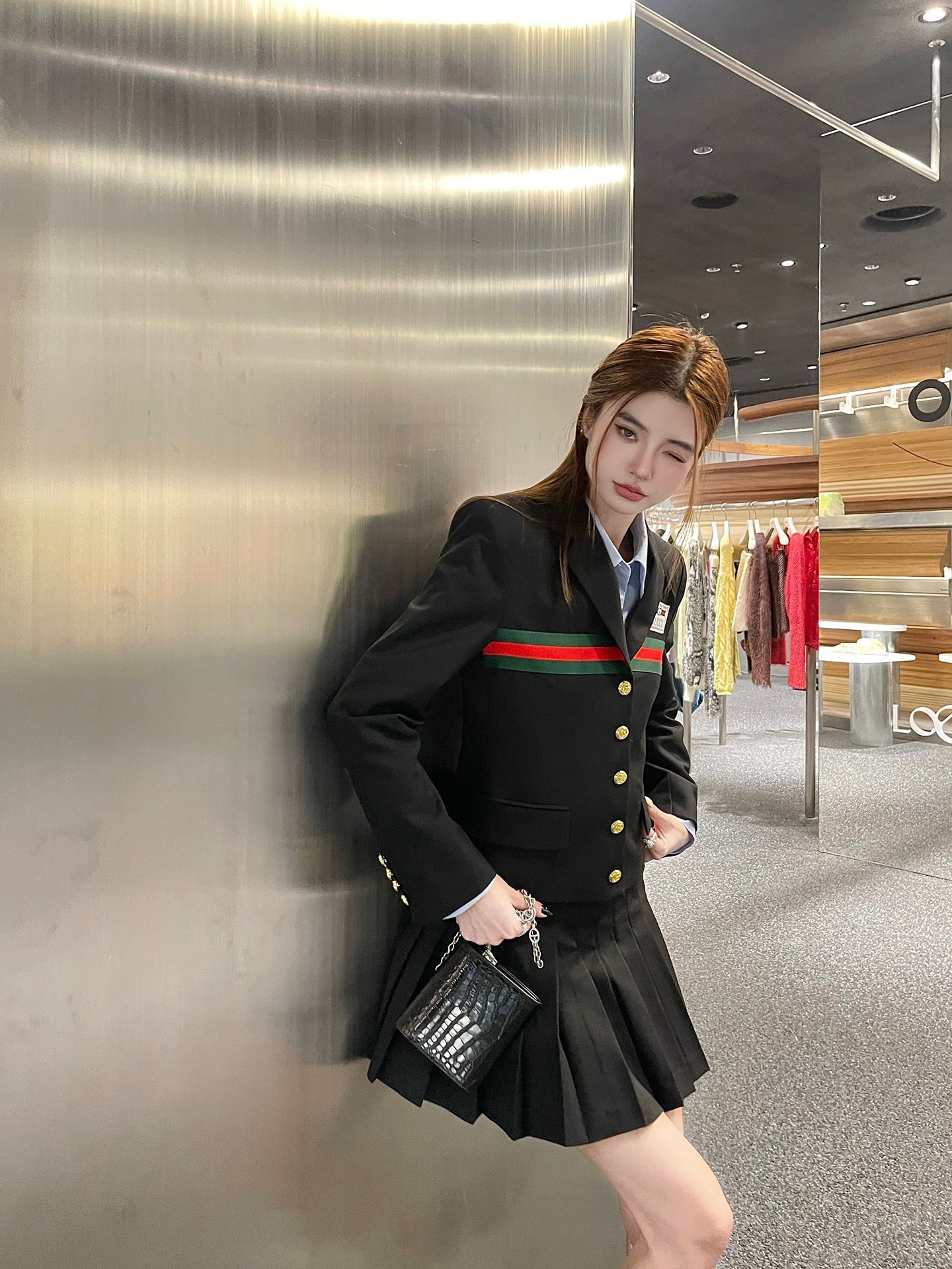 DB9E495D-3BA6-4408-8C9C-C184F91E727A